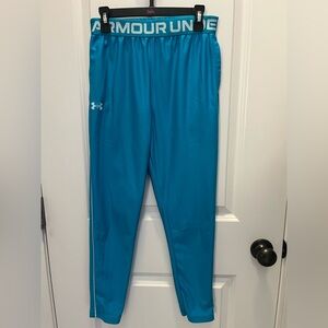 Girls Under Armour athletic pants. Size youth medium.